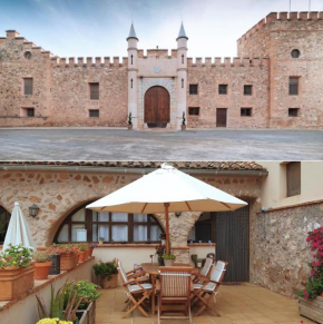 Masía de San Juan, casa rural renovada y con terraza privada en castillo con piscina